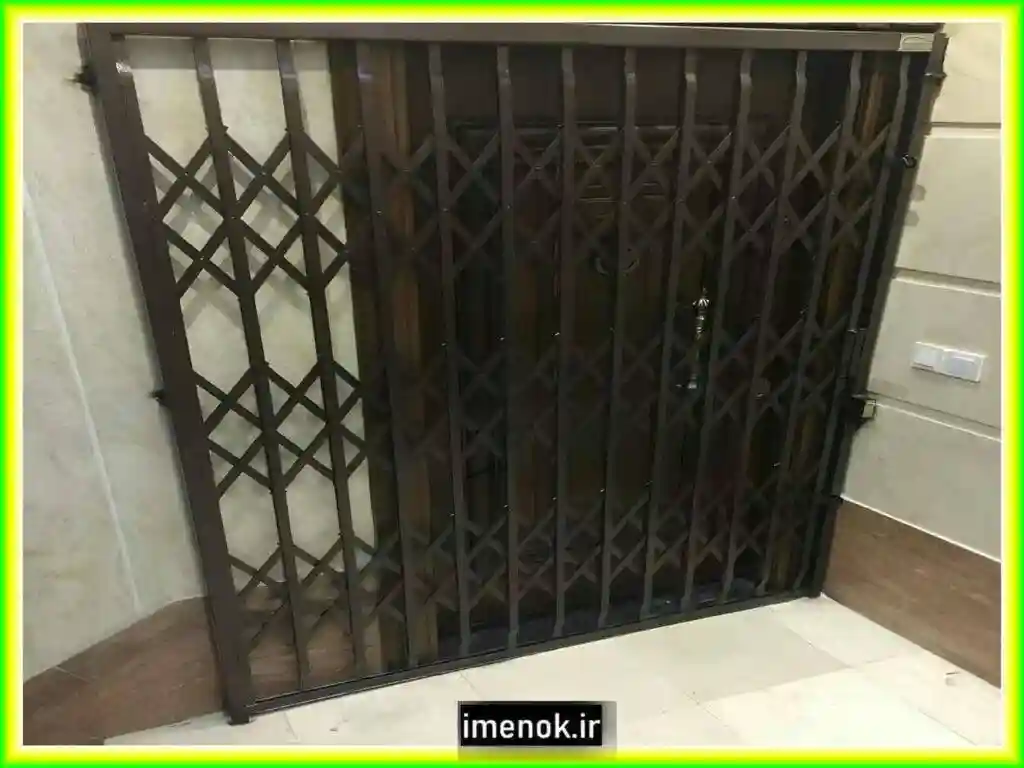 نکات مهم در خرید و نصب حفاظ آکاردئونی درب ورودی