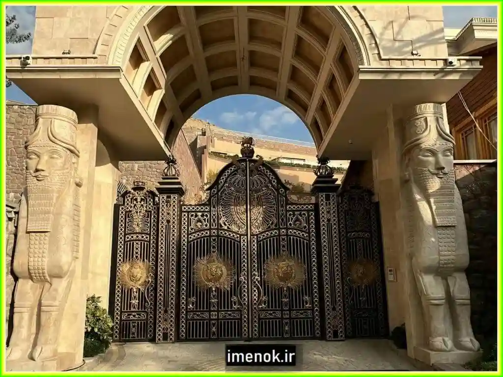 درب ویلایی فرفورژه چیست؟