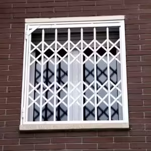 حفاظ پنجره متحرک ریلی مدل آکاردئون