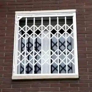 حفاظ پنجره متحرک ریلی مدل آکاردئون