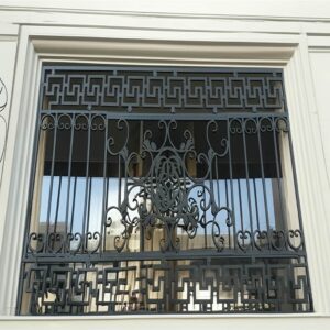 حفاظ پنجره مدل ورساچه