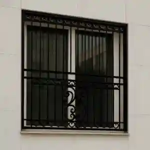 حفاظ پنجره مدل کلاسیک سلطنتی