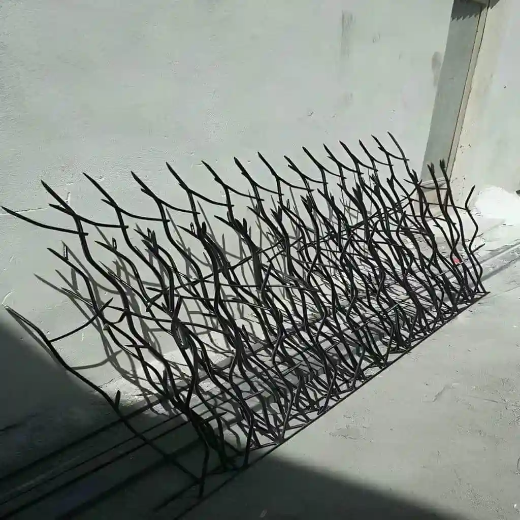 مشاهده عکس و بررسی قیمت مدل های متنوع حفاظ شاخ گوزنی &ndash; انتخاب بهترین محافظ دیوار حیاط و ویلا