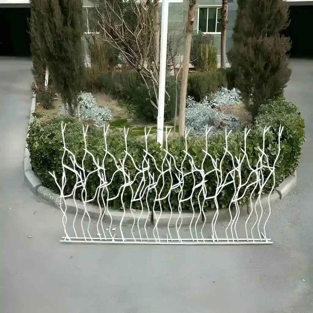 تصویر حفاظ شاخ گوزنی تراکم ۳۱ روی دیوار ساختمان تهران