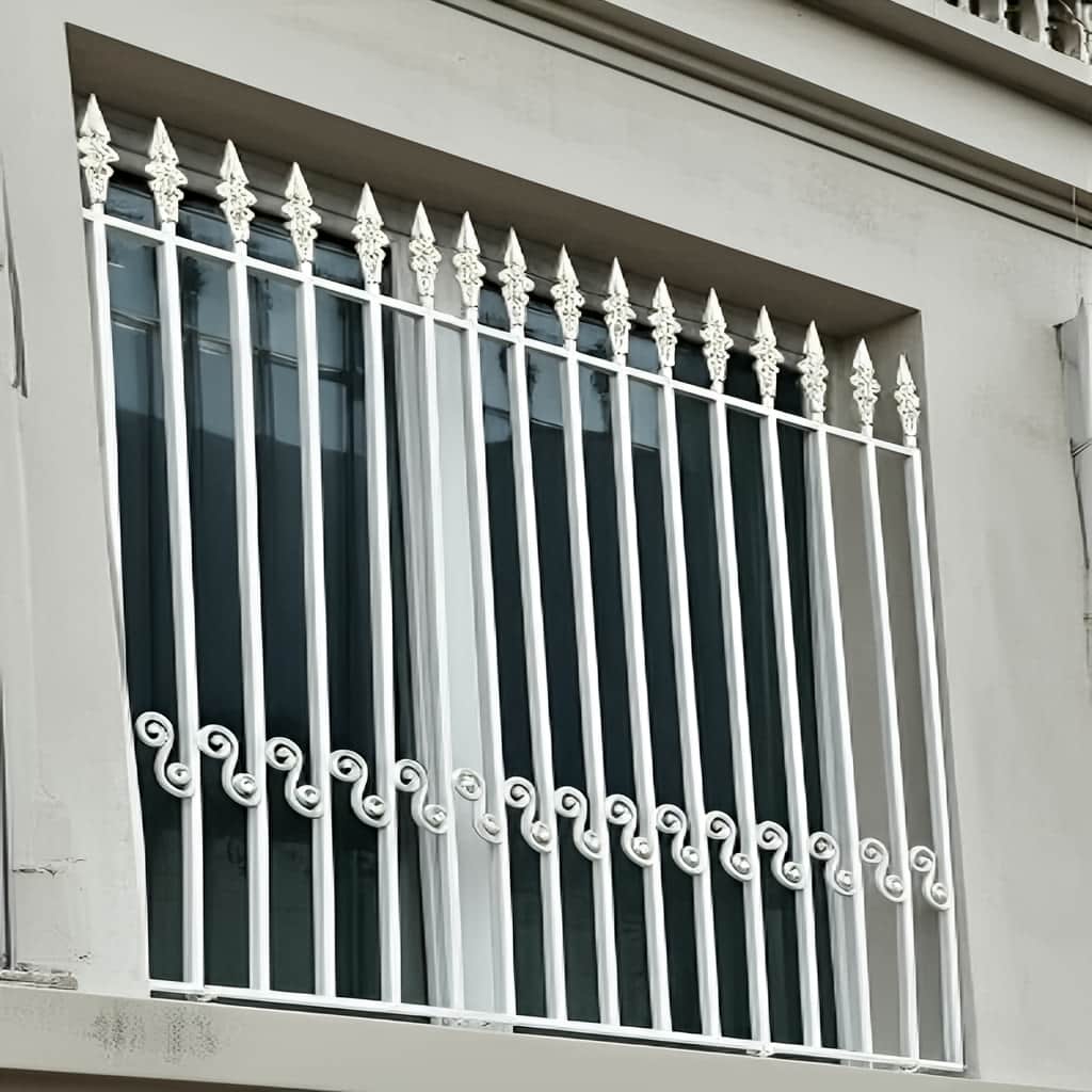 حفاظ پنجره مدل نیزه مارپیچ