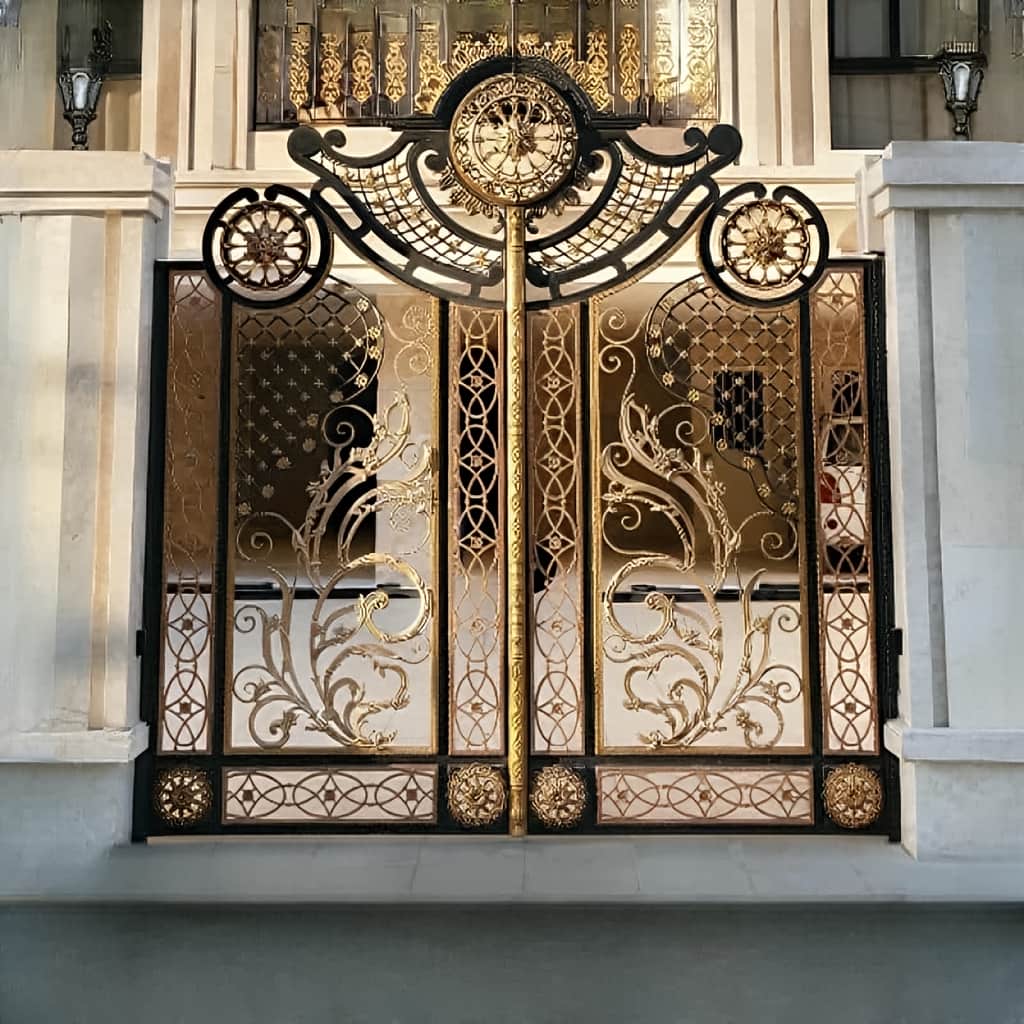 خرید درب مدل اقاقیا فرفورژه گل&zwnj;دار