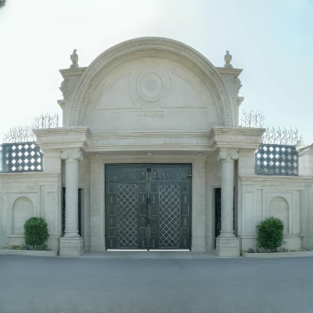 خرید درب هخامنش فرفورژه برای ورودی ویلا و باغ