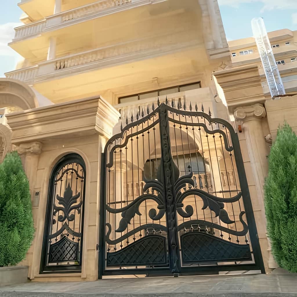 عکس درب فلزی چناران نقش برجسته CNC