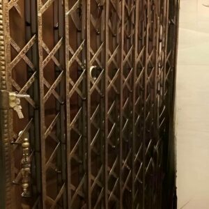 درب آکاردئونی در فردیس کرج
