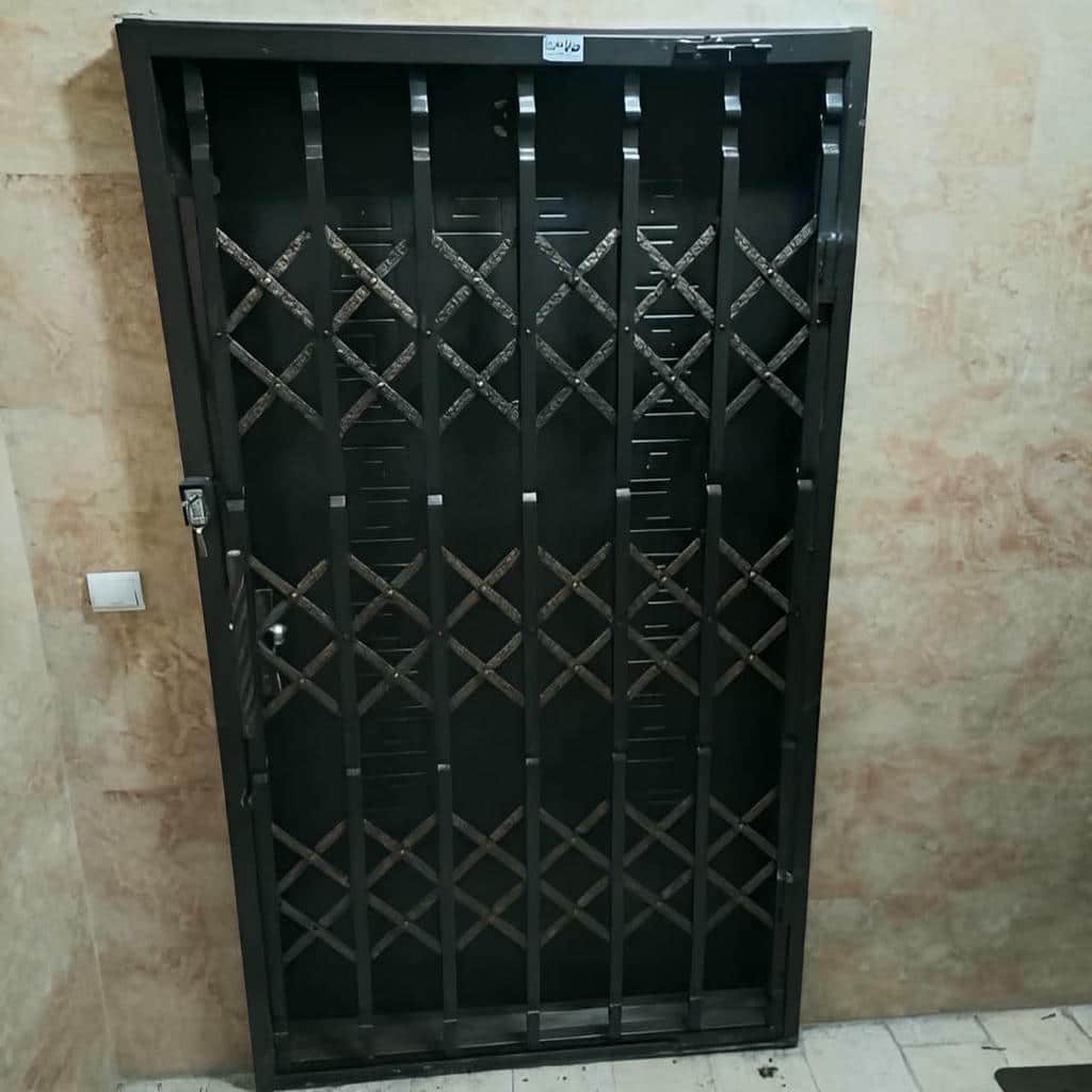 قیمت درب آکاردئونی نوع پروفیل در اشتهارد
