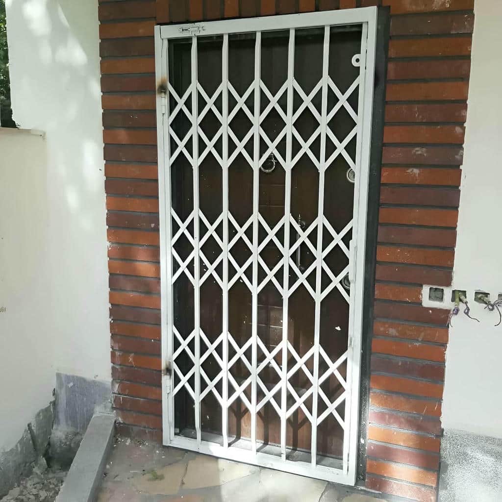 خرید درب آکاردئونی دوگل در مشهد