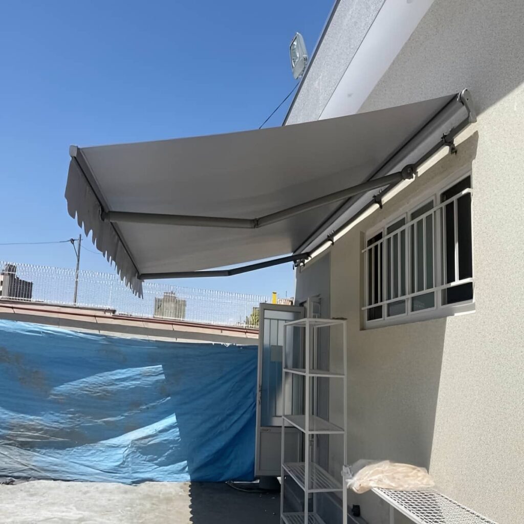 خرید سایبان برقی اتوماتیک بازویی در بوشهر