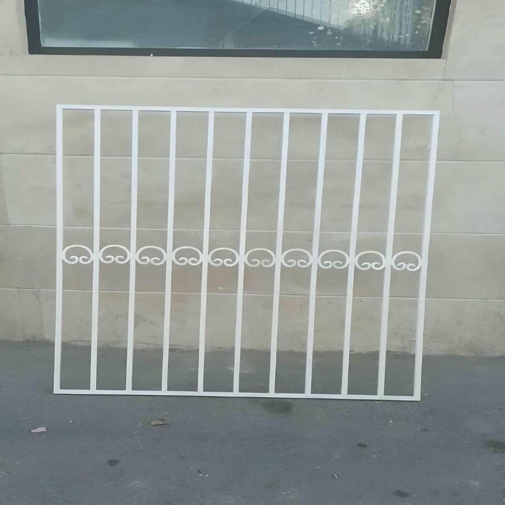 خرید حفاظ پنجره فلزی ساده در بیرجند