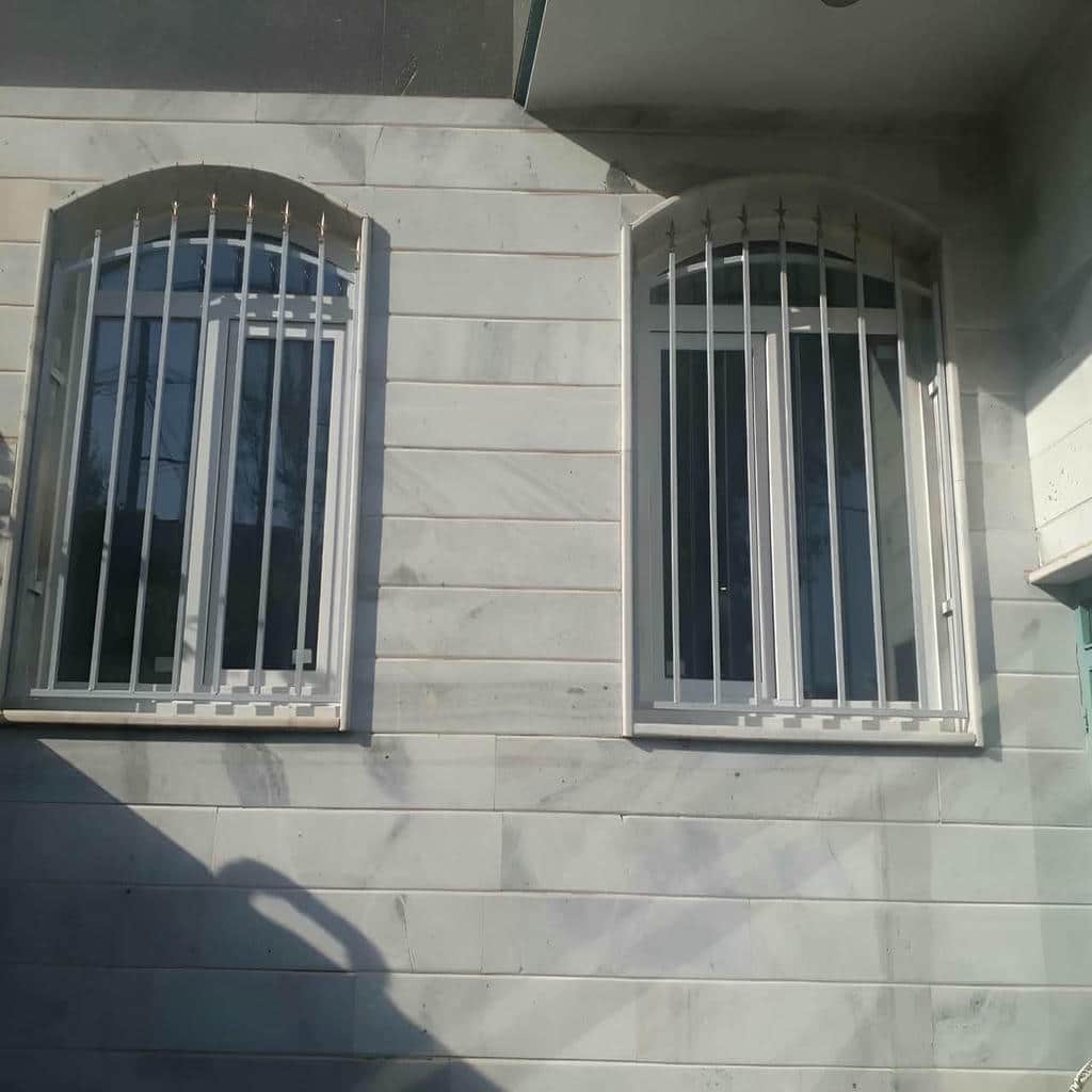 خرید حفاظ پنجره فلزی ساده در چالوس