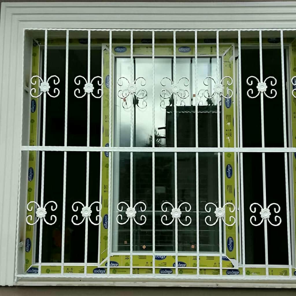 قیمت حفاظ پنجره فلزی فرفورژه در اندیشه