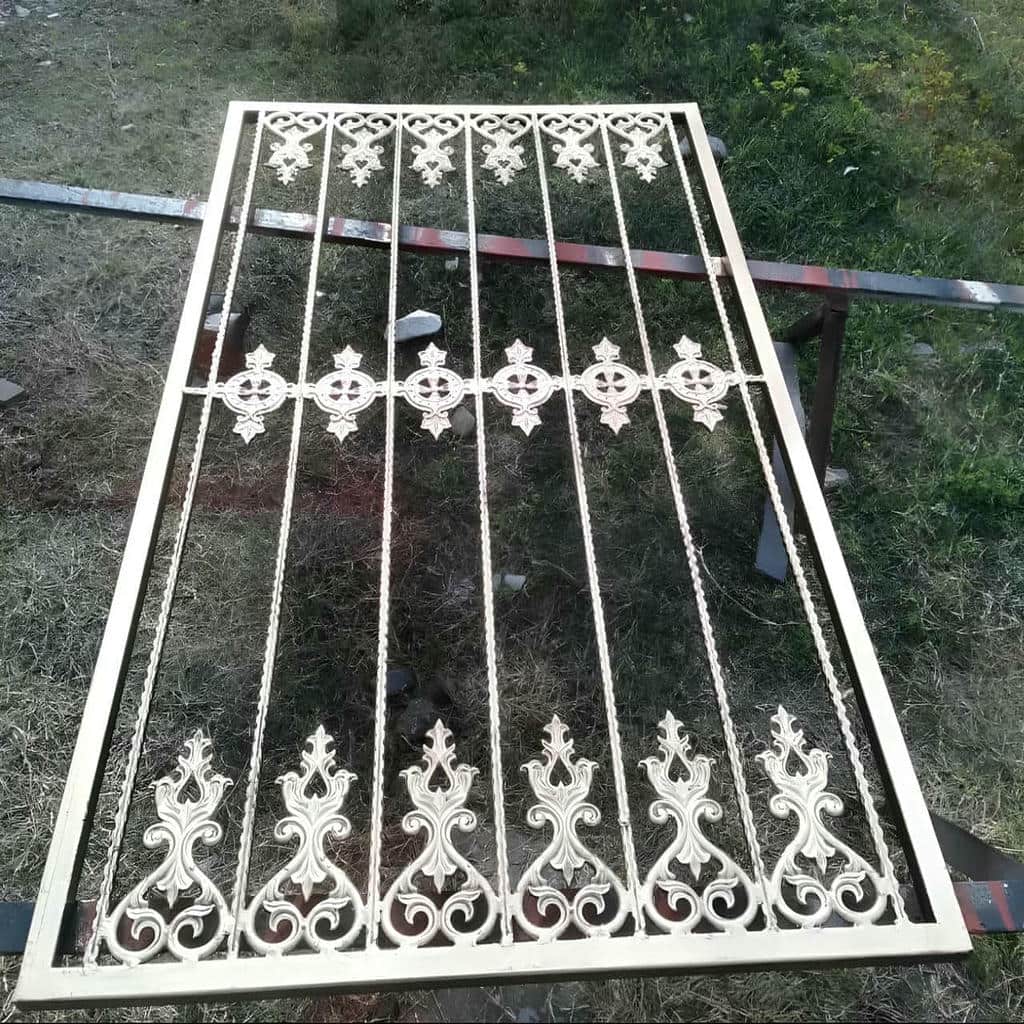 خرید حفاظ پنجره فلزی ساده در طالقان