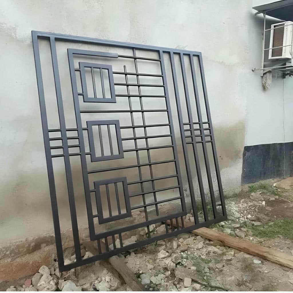 قیمت حفاظ پنجره فلزی فرفورژه مدرن در نیشابور