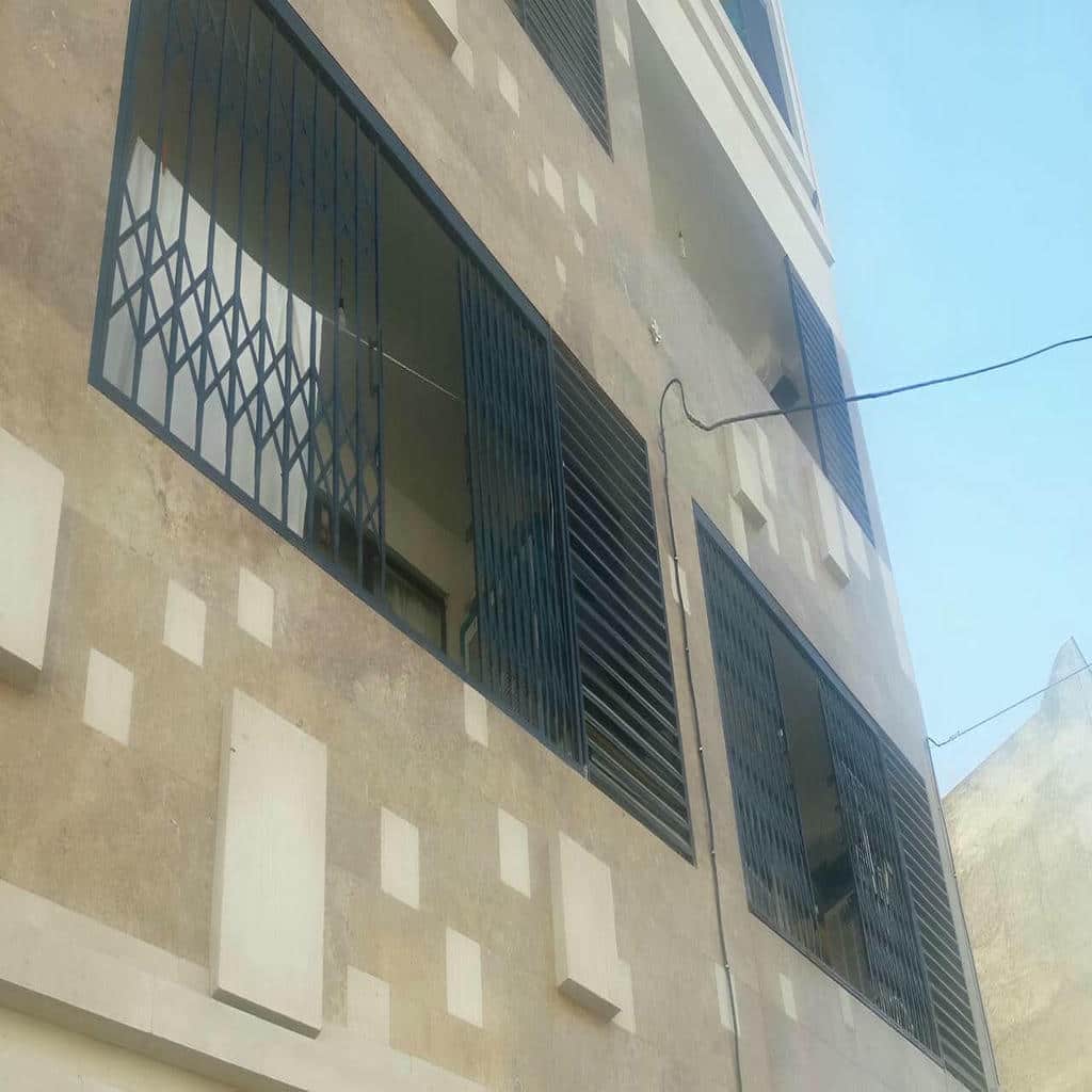 نصب حفاظ پنجره فلزی بازشو در فردیس کرج