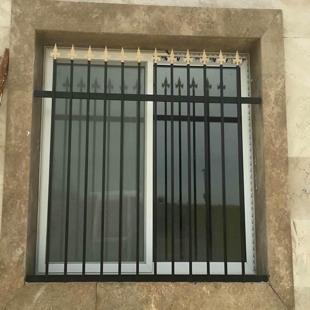 خرید حفاظ پنجره فلزی ساده در بندر انزلی