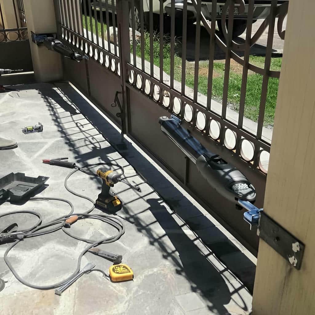 نصب جک درب پارکینگی پارکینگ اتوماتیک در آبادان