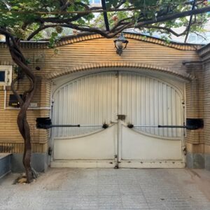 جک درب پارکینگی در نیشابور