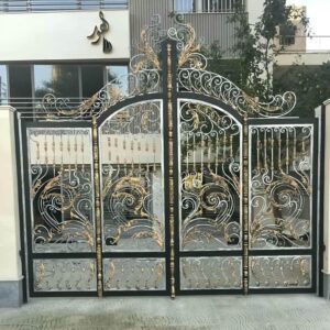درب ویلایی فرفورژه در بیرجند