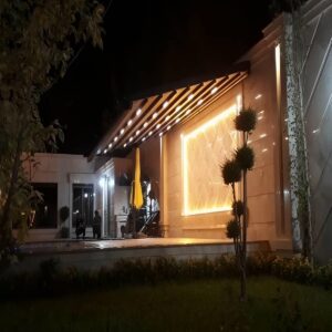 سقف برقی متحرک پارکینگ با فریم فلزی مقاوم سقف برقی متحرک پارکینگ