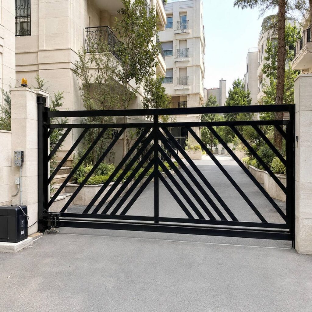 سفارش جک درب حیاط دو لنگه سنگین با بازوی بلند