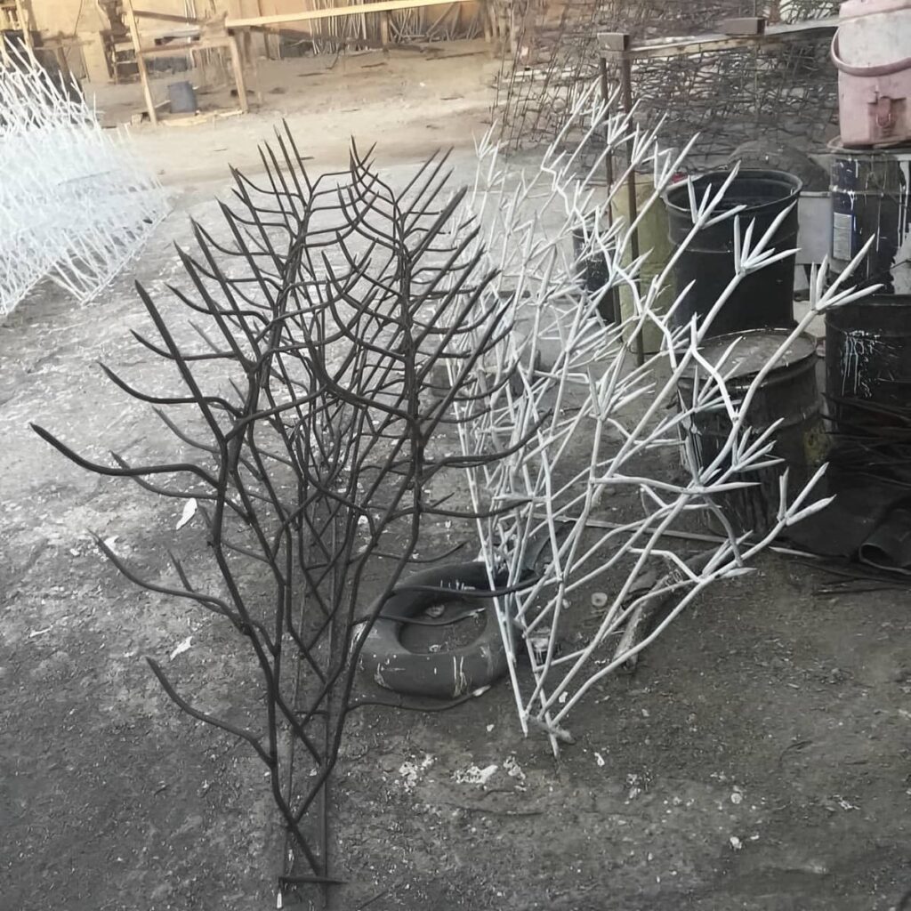نصب حفاظ دیوار با میلگرد آجدار روی کلاف مقاوم