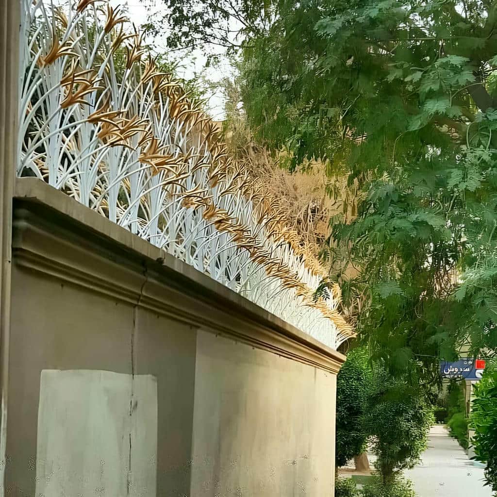 تولید حفاظ دیوار کوتاه حیاط مدل لیلیوم فشرده