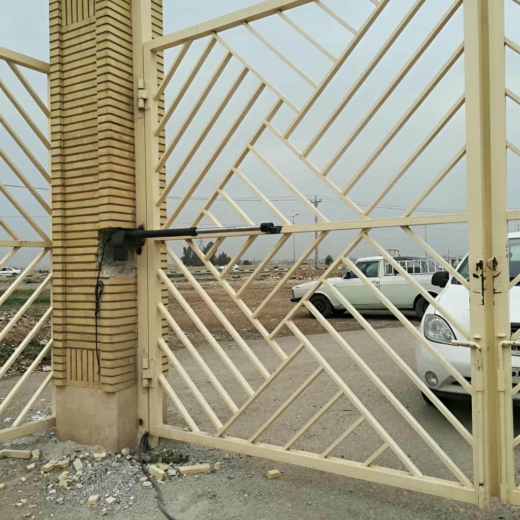 نصب جک درب پارکینگ الکترومکانیک خانگی روی پایه تقویتی