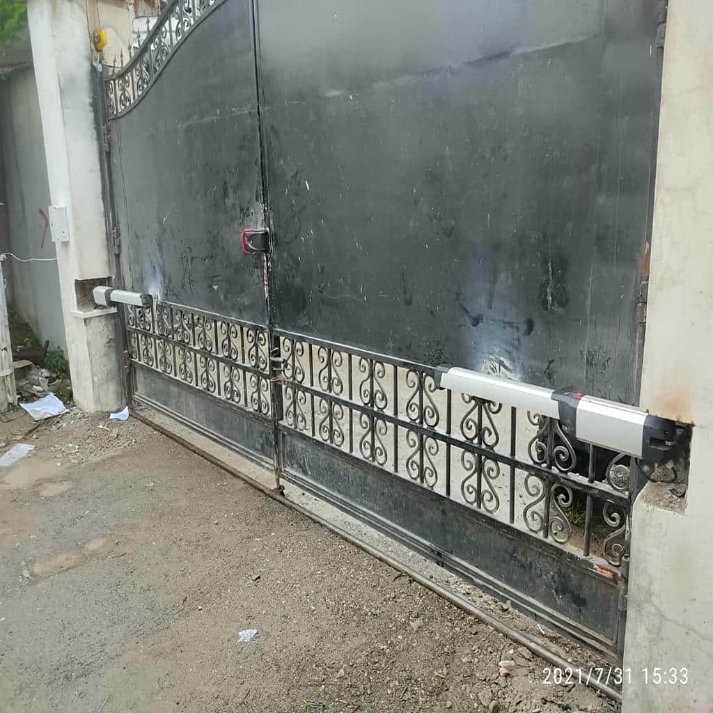 خدمات کددهی ریموت درب پارکینگ کد لرنینگ