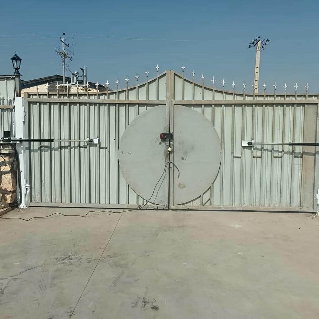 جک درب تک لنگه نفررو برای پروژه ورودی مسکونی