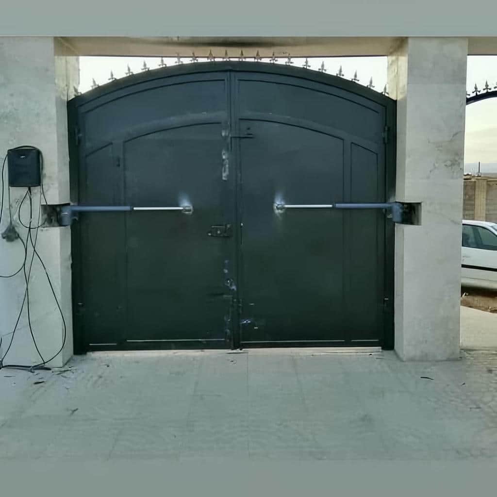 نصب جک پارکینگ کم تردد روی درب سبک
