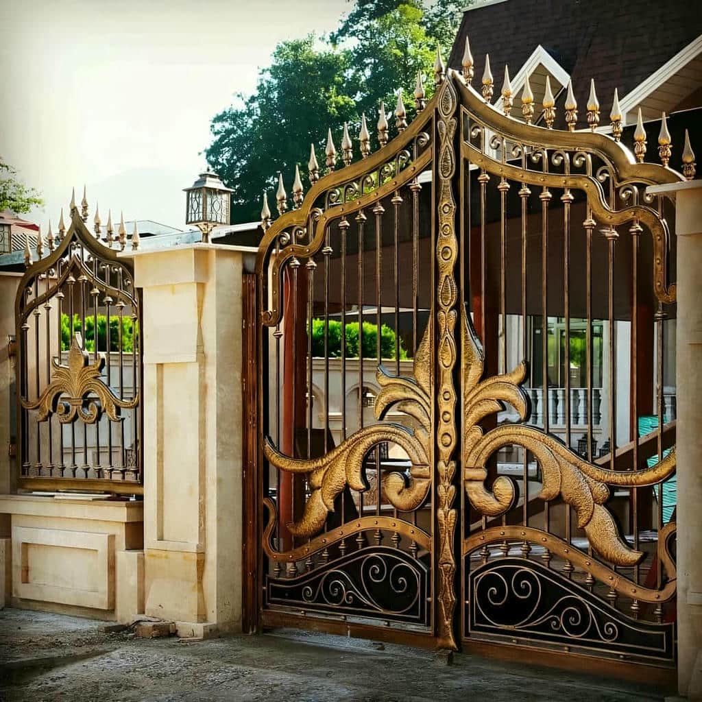 درب پارکینگ مینیمال خطی بسته با حریم کامل