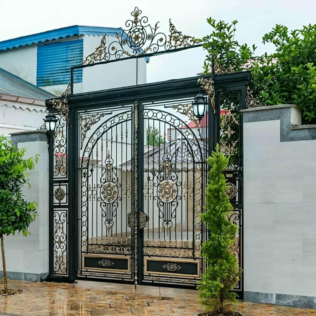 درب ریلی زمینی فرفورژه برای پروژه نمای تزئینی