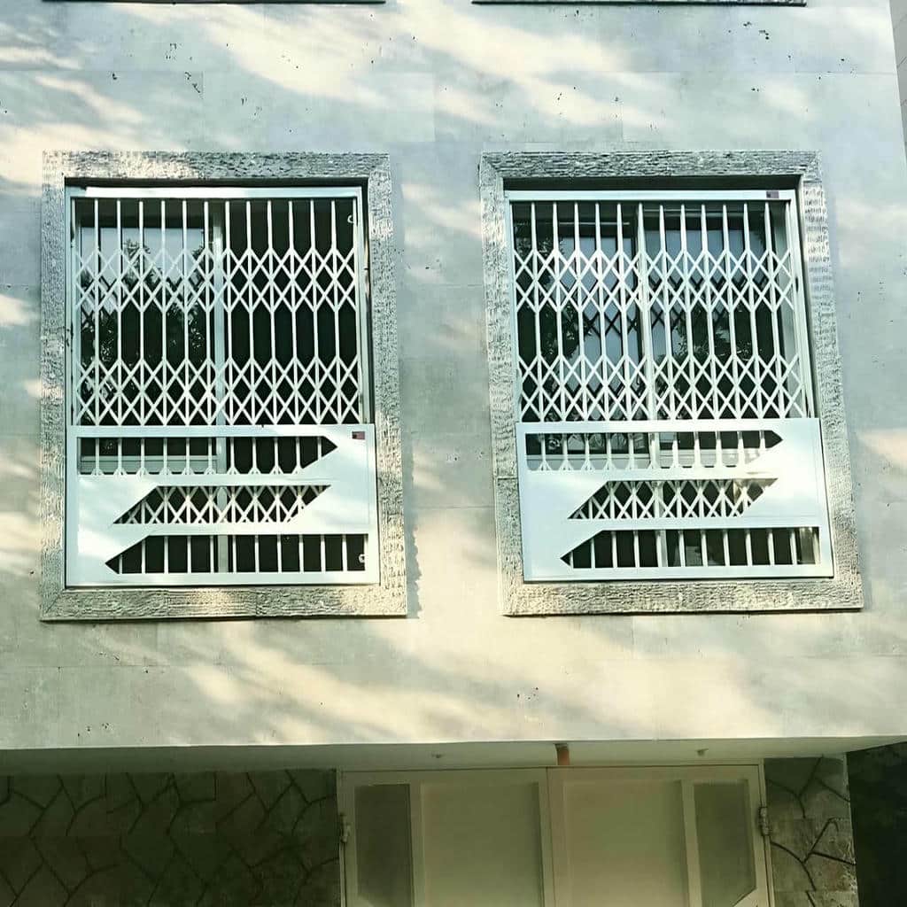 مدل آکاردئونی حفاظ پنجره متحرک کشویی برای جمع‌شدن فشرده