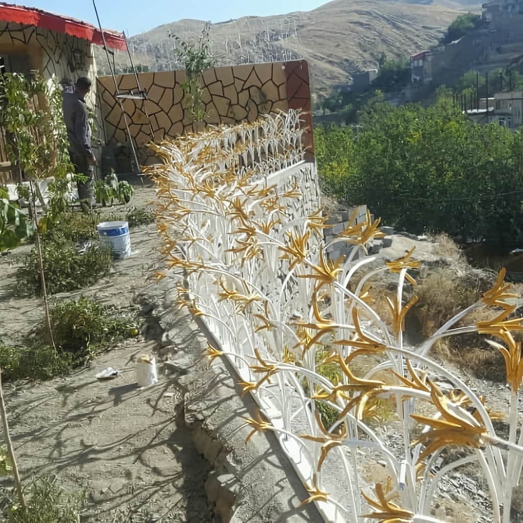 حفاظ غنچه ای فلزی نمای بیرونی