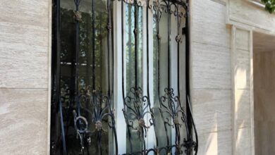 حفاظ پنجره آهنی نمای ساختمان مسکونی