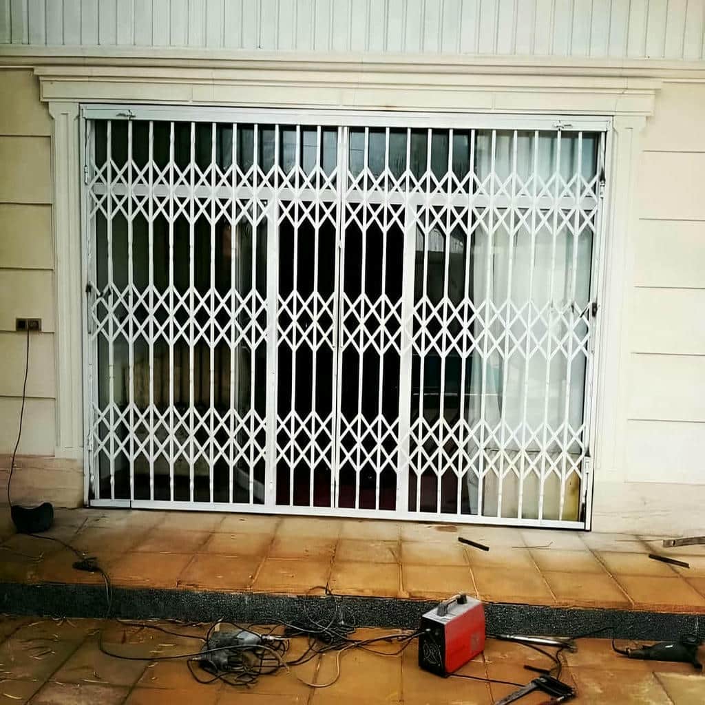 گارد آکاردئونی ورودی بزرگ