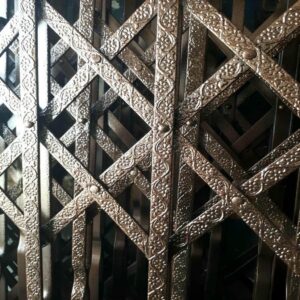 درب حفاظتی آپارتمان نمای مدرن