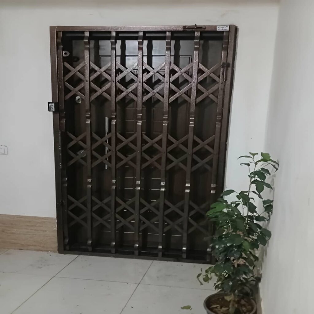 محافظ ریلی طرح کلاسیک محافظ ریلی طرح کلاسیک