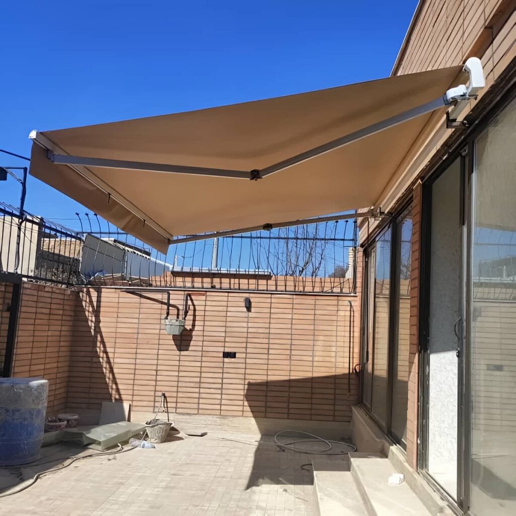 سایبان برقی متحرک