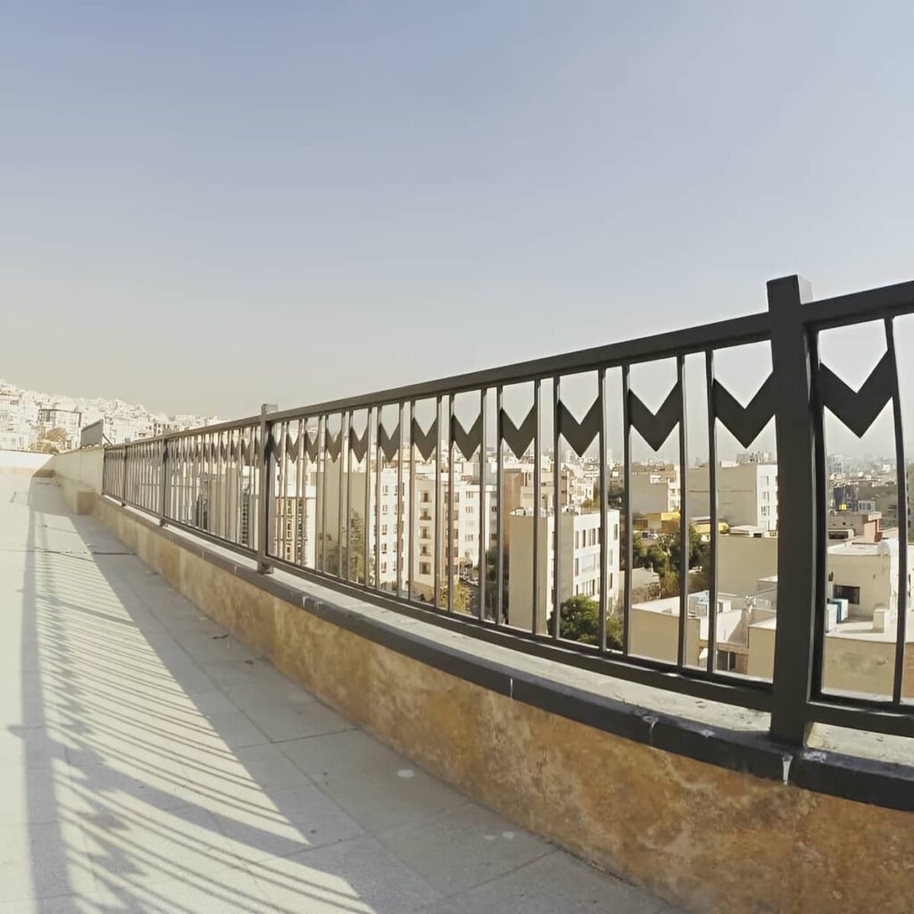 حفاظ تراس با طراحی ساده
