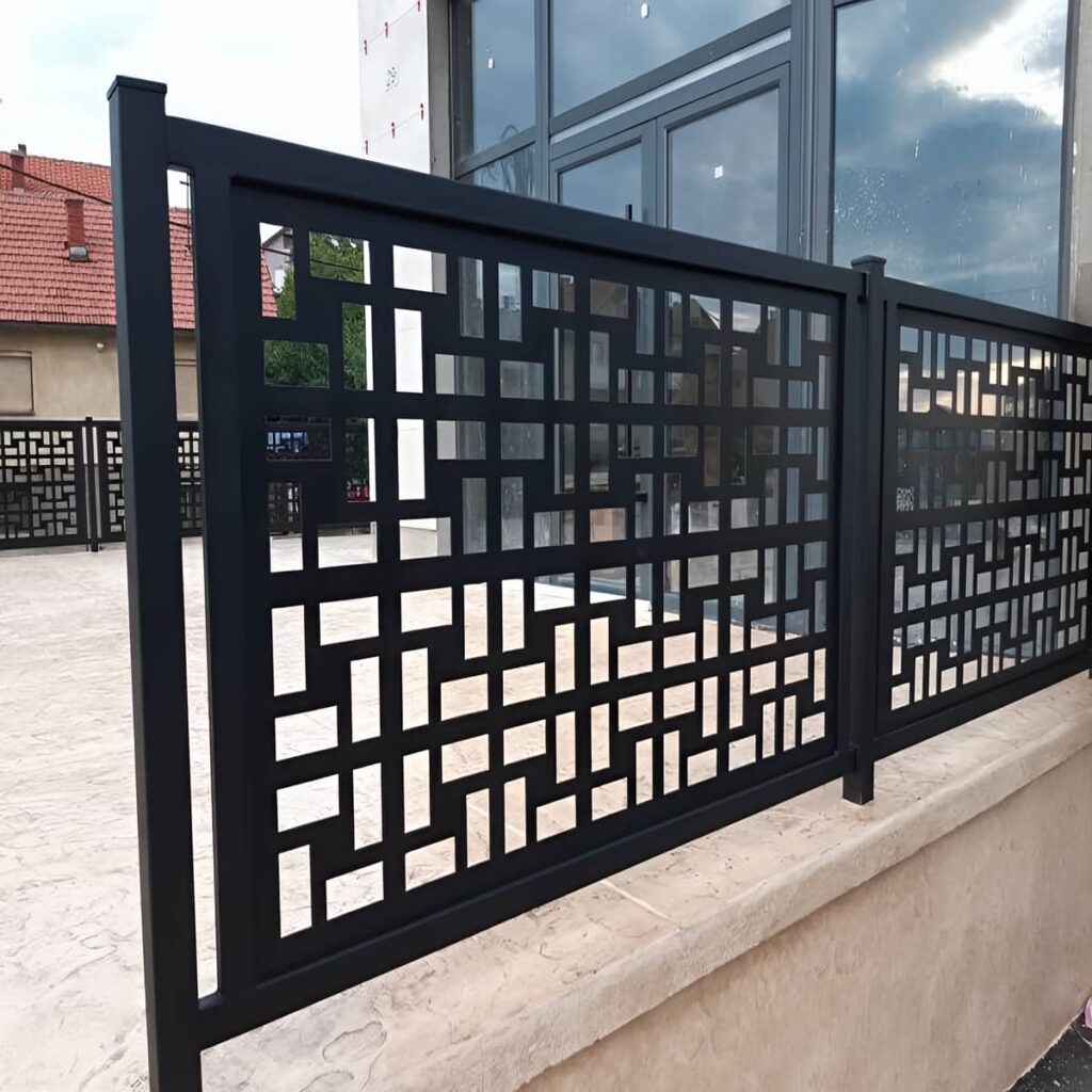 نرده راه پله کم عرض داخلی