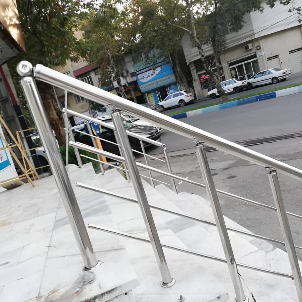 دست انداز راه پله ایمن