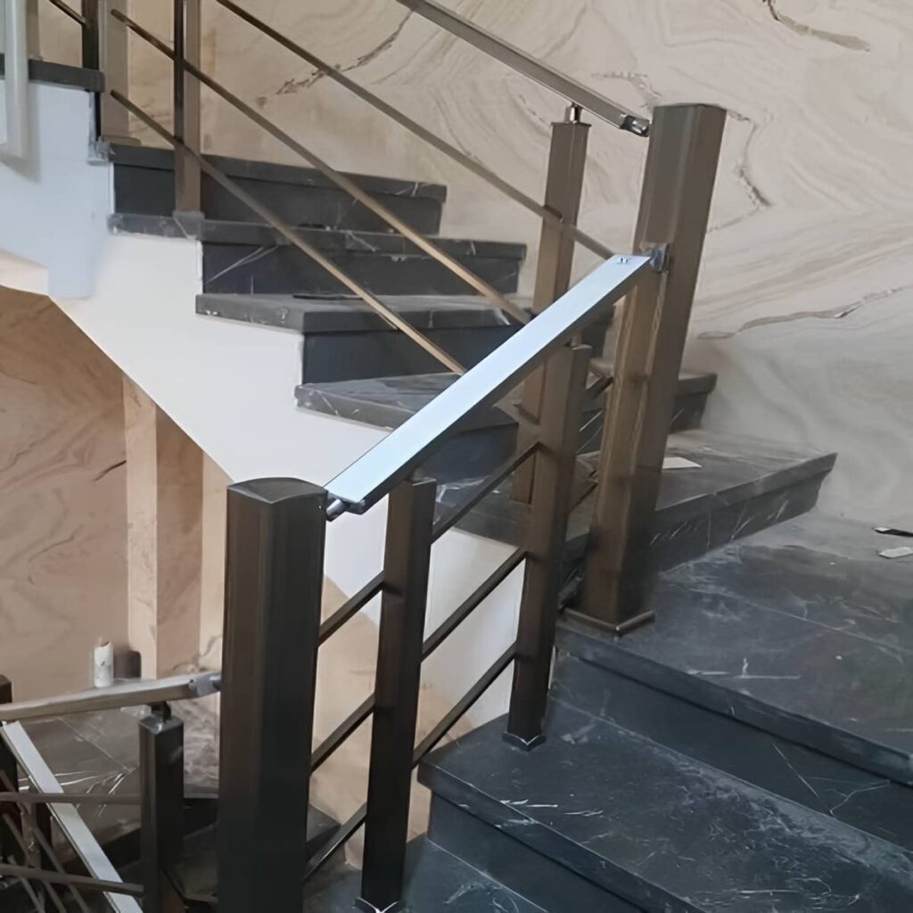 نرده استیل راه پله براق