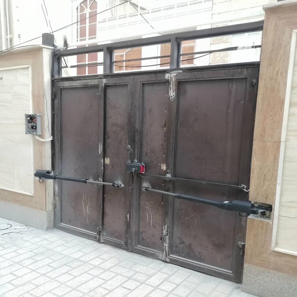 جک بازویی کنار سیستم ریلی