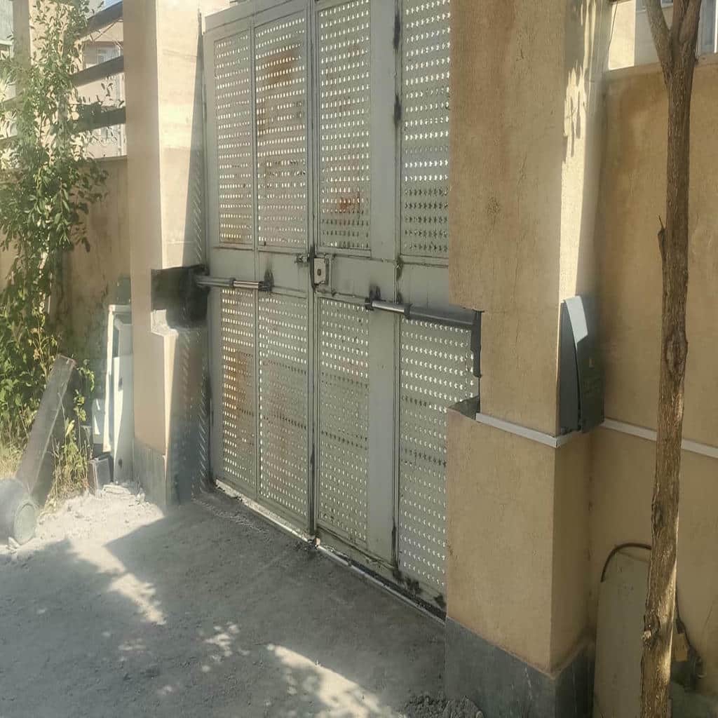 جک ریلی مناسب ساختمان پرتردد