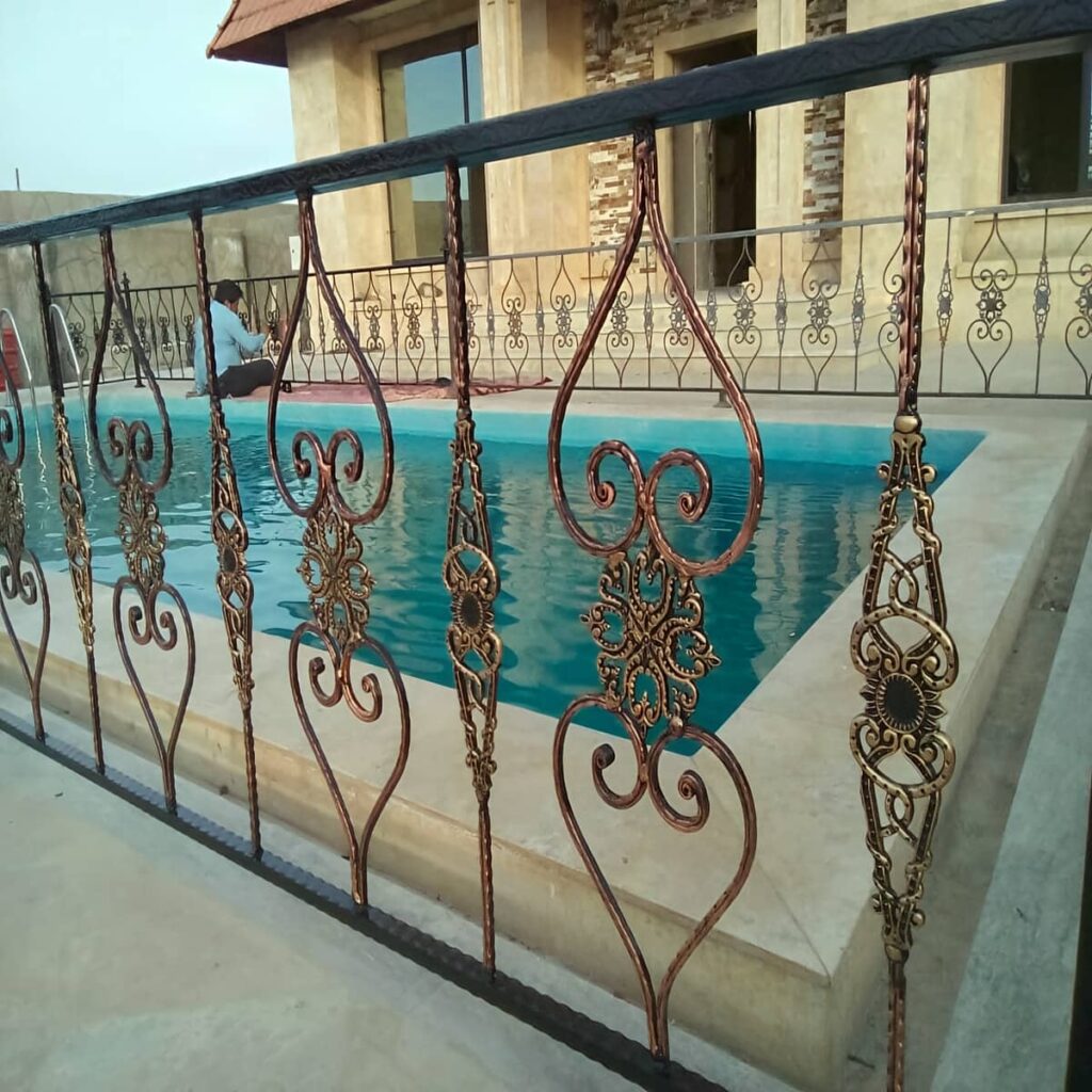 نرده راه پله طرح کلاسیک